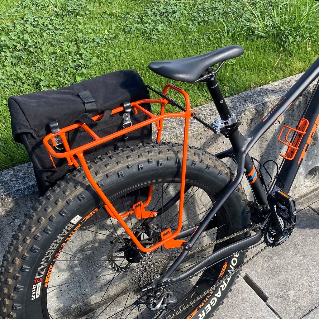 Tanaka Rear Tubular Steel Rack