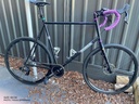 Size 66cm Soma Double Cross Matte Blk