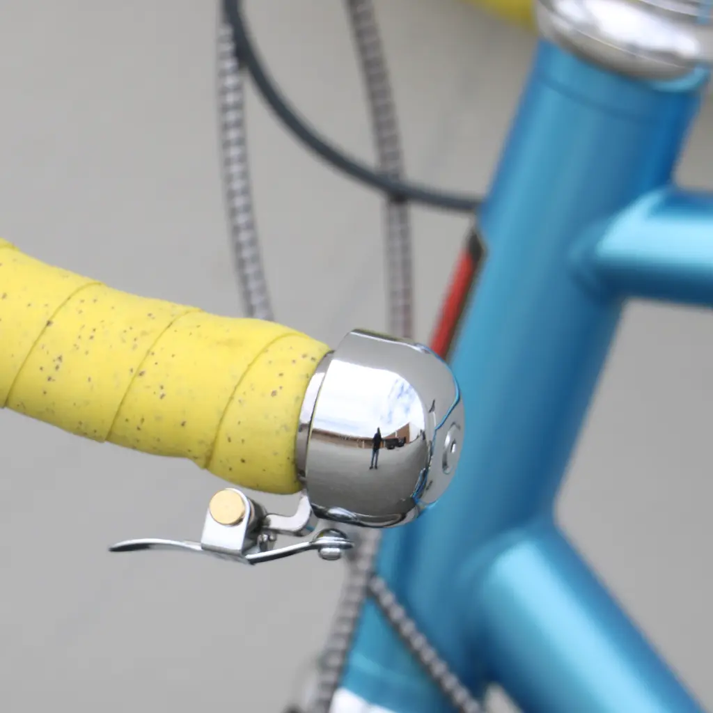 crane_bell_ene_barend_allcp_onbike1-1200.webp