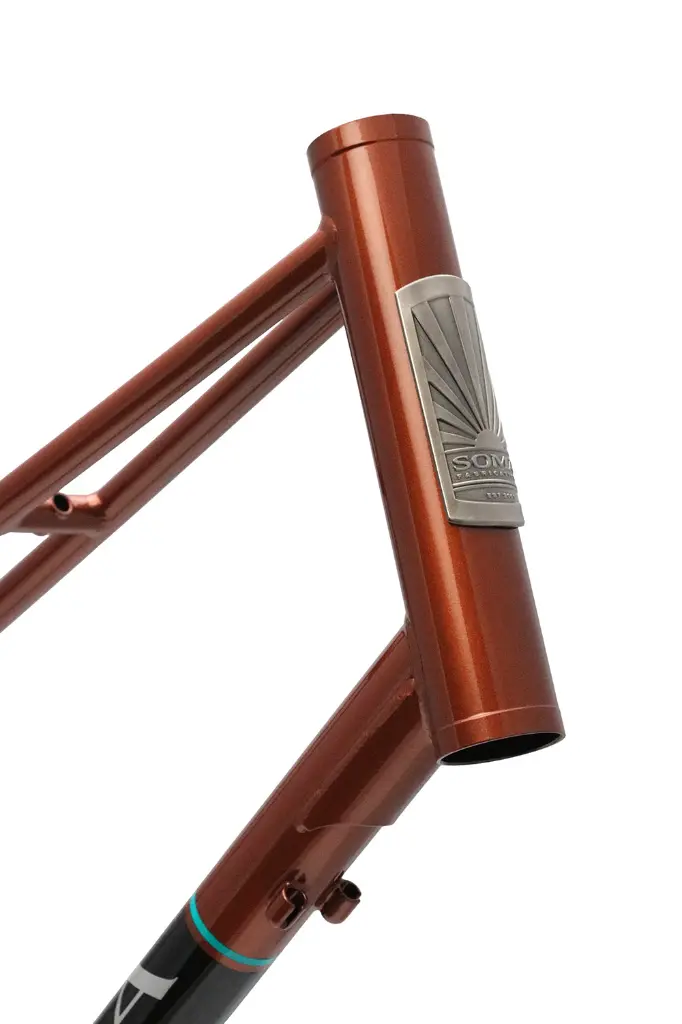 soma_frm_altavista_brown_ht_1500.webp