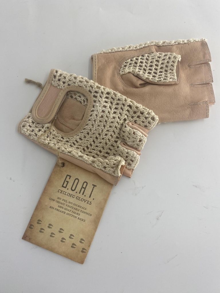 Cardiff Rivdendell Goat Summer Gloves Large (Leather is slightly off color)