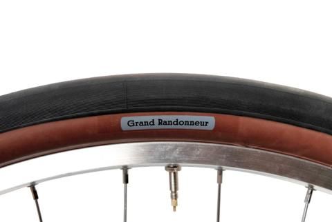 Soma Tire Grand Randonneur HD 650b x 42