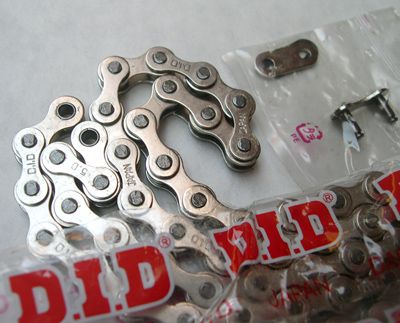 D.I.D. Chain 1/8" 112L Silver