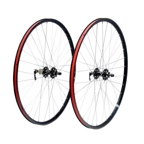 [49370] Suzue Wheelset Adventure 700c Blk Disc